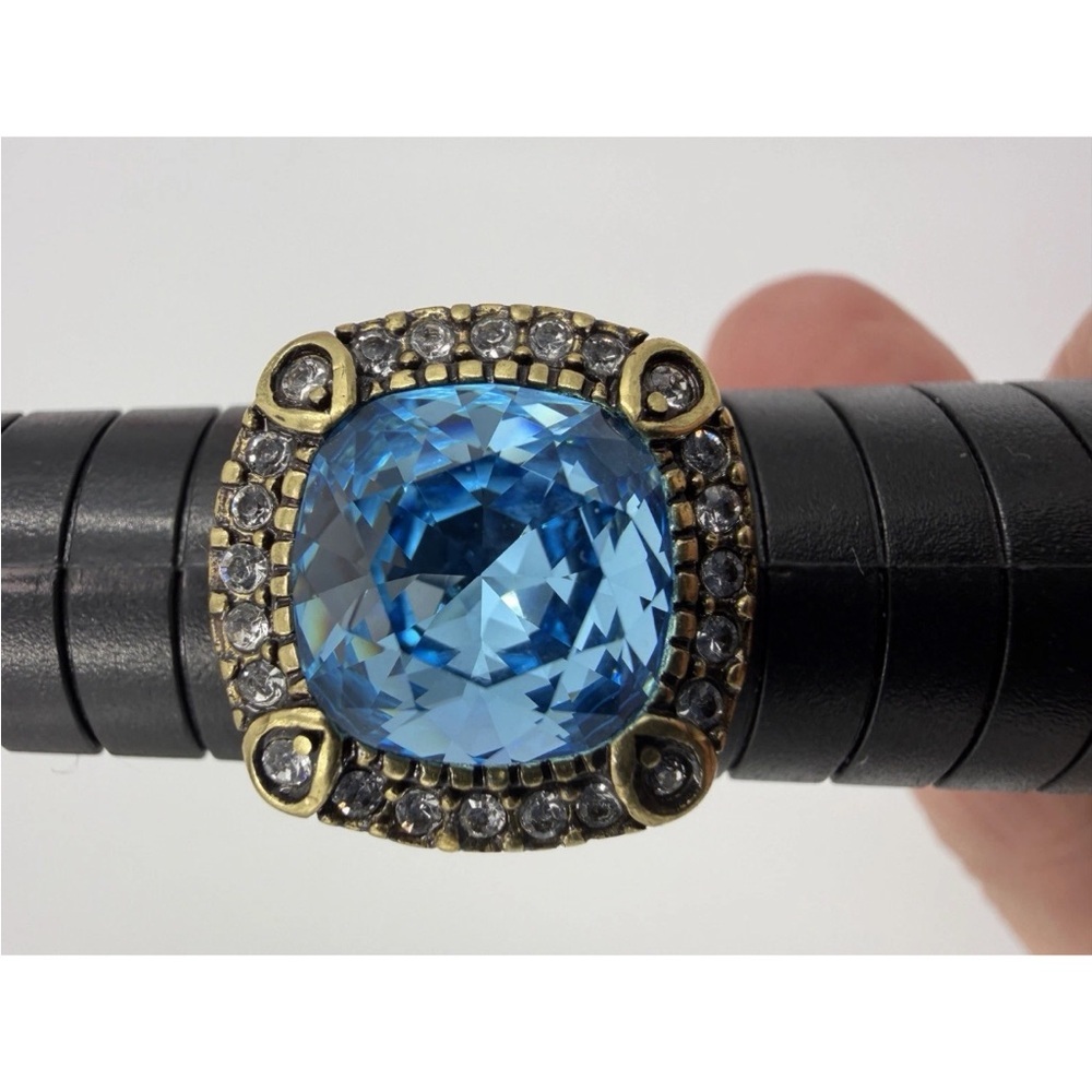 Heidi Daus Blue Crystal and Gold Statement Ring Size 9 (Bracelet not included) - Picture 4 of 10